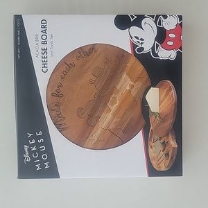 Disney Mickey Mouse Cheese Board